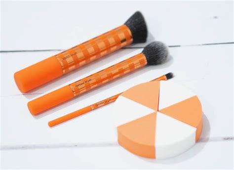 real techniques fresh face favourites brush set gemma etc real techniques brush set fresh
