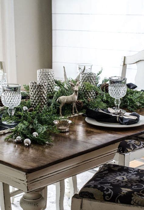 38 Inspiring Rustic Christmas Table Settings Digsdigs