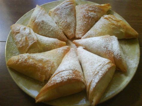 Here, the honey and nut filling is spread thickly between two phyllo dough slices to create a rich pie. Apple Turnovers using Phyllo Dough recipe | Pastries recipes dessert, Turnover recipes, Phyllo ...