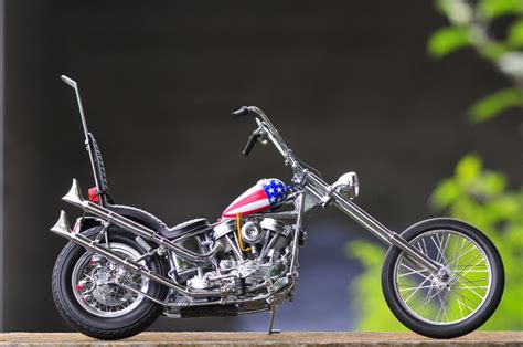 Easy Rider Franklin Mint Echelle 1 10 Easy Rider Harley Davidson Captain America Panhead