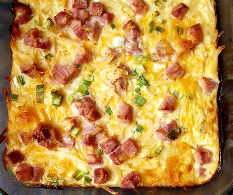 We must not let this happen! This make-ahead breakfast casserole is perfect for holiday entertaining. | Old fashioned oatmeal ...