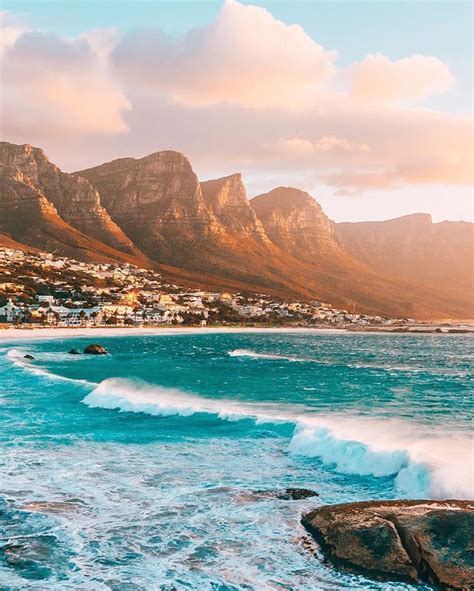 When Mountains Meet The Ocean Cape Town Africa Beach Hotels Pretty