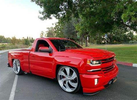 Pin By Big Chief On 2dr Trucksdually Dropped Trucks Bagged Trucks