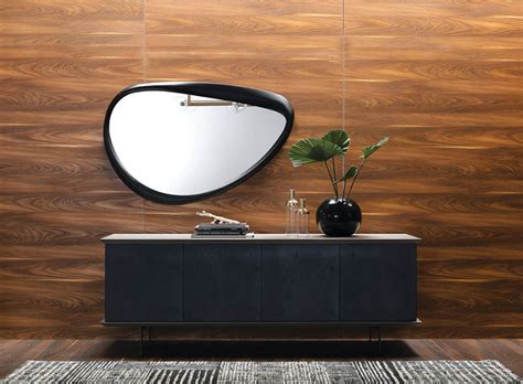 Letto foglia argento con box contenitore rivestimento in ecopelle. Specchi per Camera da Letto: ecco 30 Modelli di Design ...