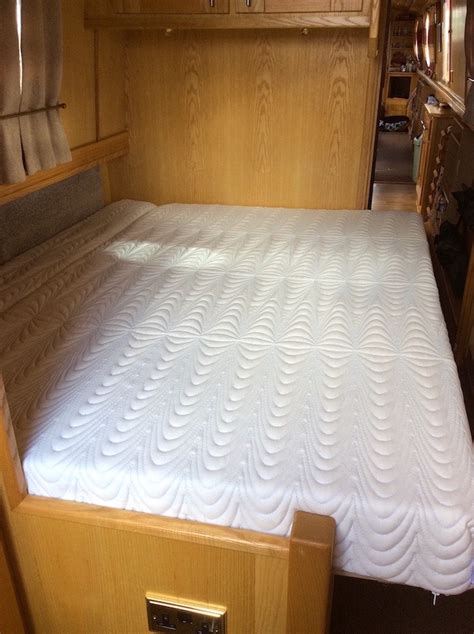 Today's average mattress set is 21 inches tall. Premium Memory Foam Mattress - Split Rectangular | Custom ...
