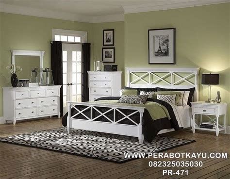 The jijo bedroom set has been reworked and now has all new meshes, '21' new meshes to be exact. Set Tempat Tidur Informa, Set Kamar Tidur Informa, Kamar ...