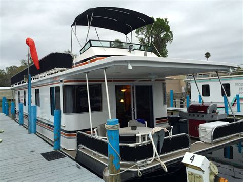 Maybe you would like to learn more about one of these? Travelscore Magazine: Houseboat Florida's St. Johns River ...