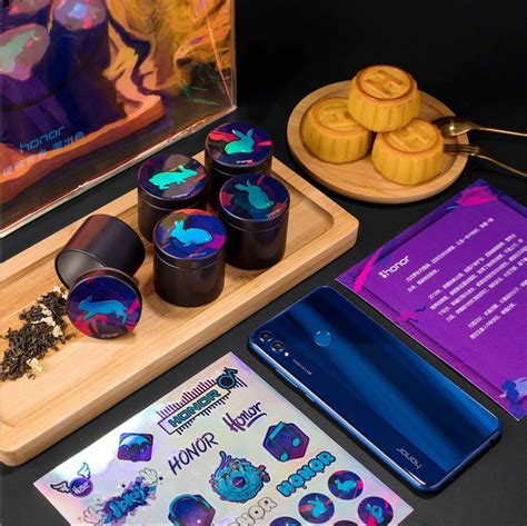 Maybe you would like to learn more about one of these? Huawei Honor Mooncake box on Packaging of the World ...