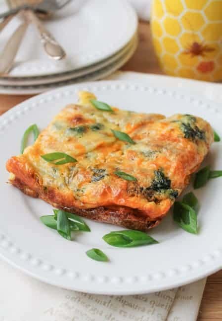 Stir in the butter and spinach, and continue stirring until the spinach wilts. Egg Casserole with Sweet Potato & Spinach
