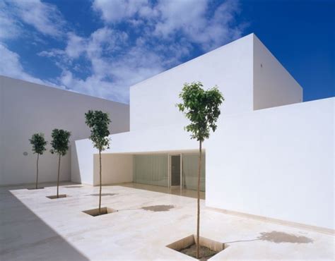 Famous Minimalist Architects Alberto Campo Baeza