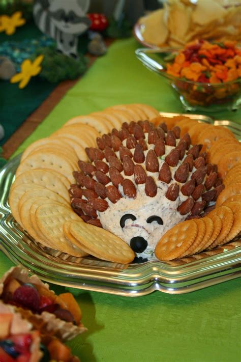 √ Woodland Themed Baby Shower Food