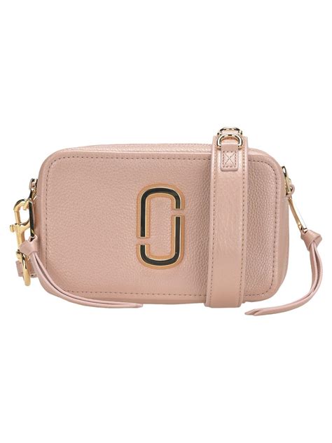 The marc jacobs the softshot 21 crossbody bag. Marc Jacobs Leather The Softshot 21 Crossbody Bag in Pink ...