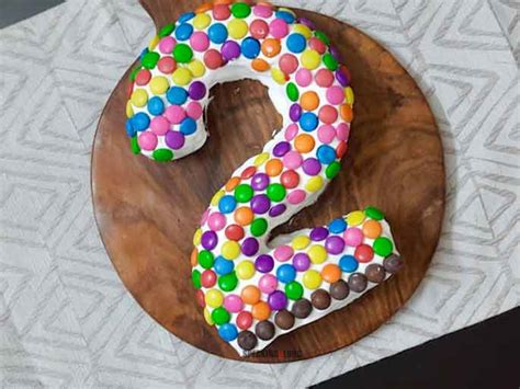How To Make An Easy Number 2 Birthday Cake Birthday Cake Ideas