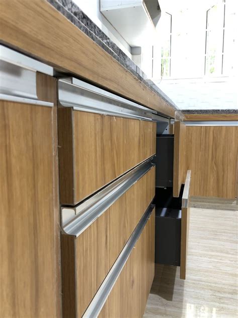 Profile Handles Modern Kitchen Cabinet Design Kitchen Interior