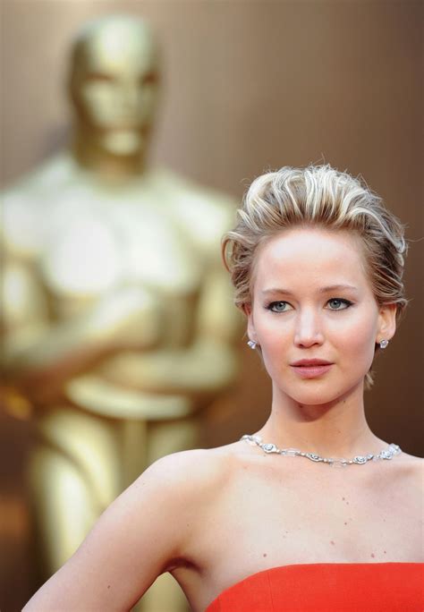 Fbi Apple Probing Alleged Nude Photo Hack Of Jennifer Lawrence And