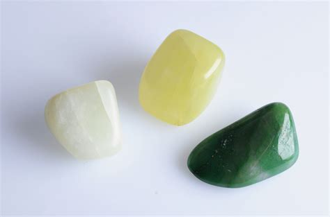 File:Jade three colors.jpg - Wikimedia Commons