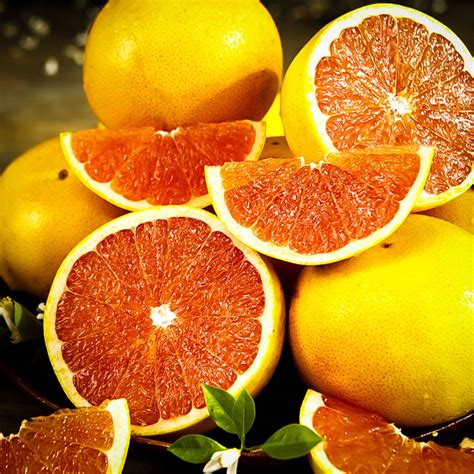 The grapefruit tree takes 5 water and 15 hours to become fully grown. Rio Red Grapefruit Trees For Sale Online | The Tree Center™