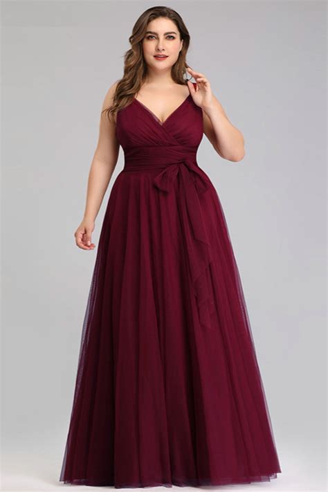 Elegant V Neck Sleeveless Plus Size Prom Dress Long Evening Gowns Online
