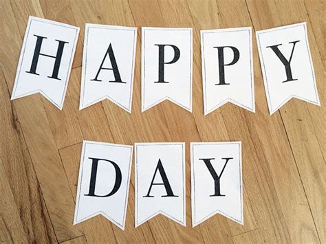 Everyone needs a happy birthday sign! Printable Classic Alphabet Banner Pennants - 100 ...