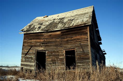 Old Farm Shed 4 Old Farm Sheds In A Field Near Camrose Al Flickr