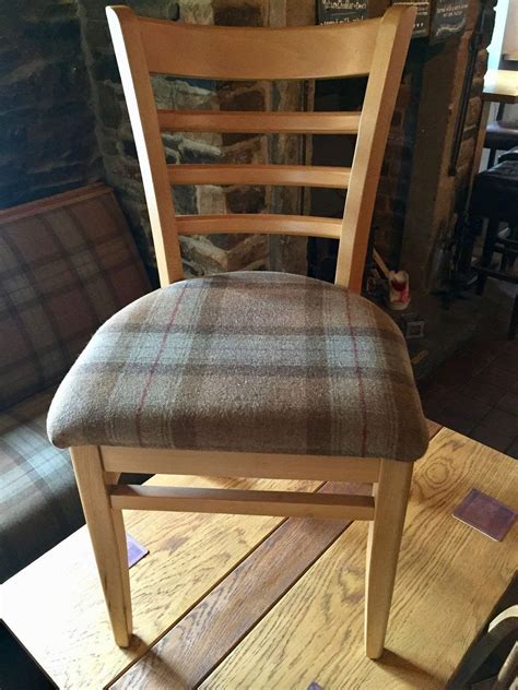 These heavy duty tables, chairs, bar stools and sofas can stand up to severe contract use without fail. Secondhand Chairs and Tables | Pub and Bar Furniture | 28x ...