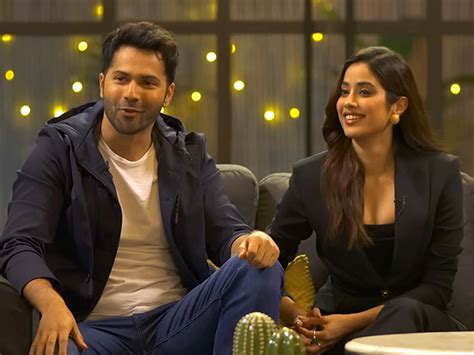 Janhvi Kapoor Embarrassed With Varun Dhawan Sexual Comment