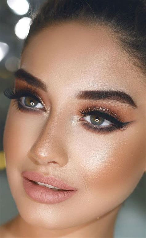 Glamorous Makeup Ideas For Any Occasion In Engagement Makeup