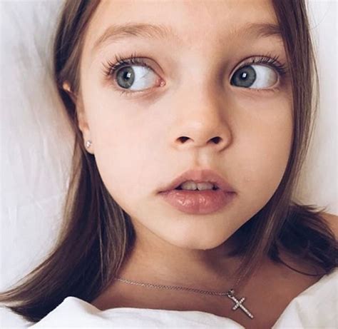 Vogue Model Aged 8 Hailed Most Beautiful Girl In Russia Daily Mail