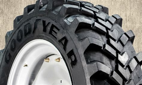 Titan Announces New Versatile Agri Tire The Goodyear R