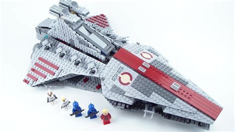 Lego Star Wars 8039 Venator Class Republic Attack Cruiser Review Youtube