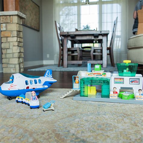 Airport Playset Best Imaginative Play For Ages 3 To 4