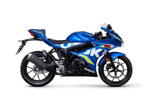 The 75 rm lineup replaced the successful tm lineup. SUZUKI GSX-R125 (2017-on) Review | Speed, Specs & Prices | MCN