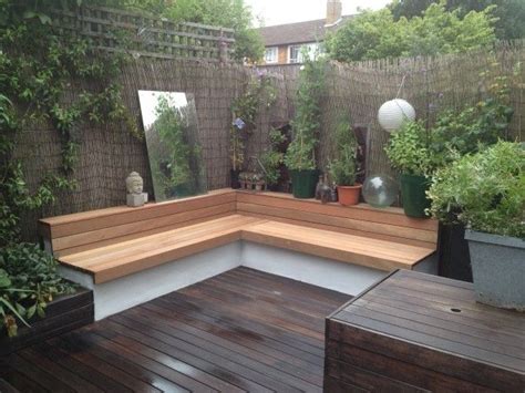 What can i use to build a seat wall? www.hillcontractors.co.uk_ Garden seat and decking ...