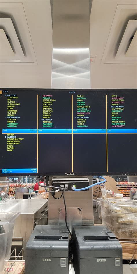 The kitchen at QuikTrip closes at 10. This order just rolled in : r