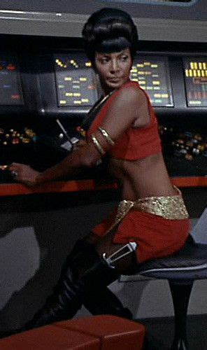 Lt Uhura Nichelle Nichols Star Trek The Original Series S02E04