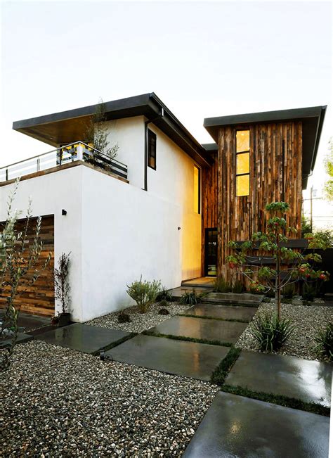 Rustic Japanese Inspired Homes Japanese Style House Brick Exterior