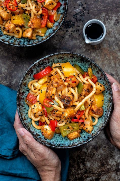 As an amazon associate i earn from qualifying purchases. This stir-fried tofu and peppers in tomato & garlic sauce ...