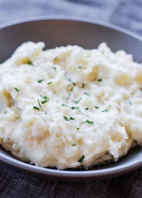 Creamy Garlic Mashed Potatoes The Culinary Compass