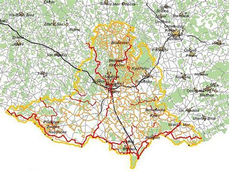 Chodit jihomoravským krajem je jako číst knihu o vlastní minulosti. Jihomoravský kraj má na svém webu on-line mapu cyklotras ...