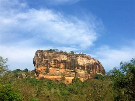 A Travel Guide To Sigiriya Rock Fortress Sri Lankas