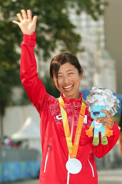 Sep 05, 2021 · 東京パラリンピックのマラソンは男女合わせて5つのクラスが午前6時半から各クラスごとに順次スタートします。 コースは国立競技場をスタートして、浅草の雷門や銀座、皇居外苑など都心の名所を巡って国立競技場にフィニッシュする42点195キロです。 「チーム道下」が銀メダル 「リオの応援は世界一」 - フォト ...