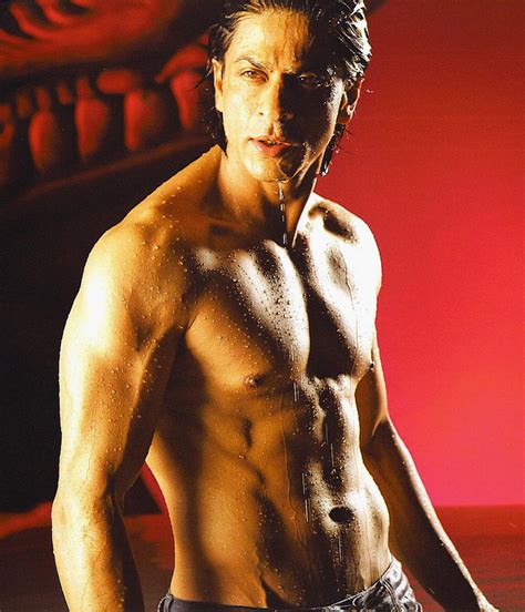 9 Shirtless Pictures Of Shah Rukh Khan That Will Make Your Heart Skip A