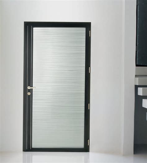Le porte k•line non necessitano di alcuna manutenzione particolare! Porte d'entrée - LUMINESCENCE : BRINDILLE - K-Line ...