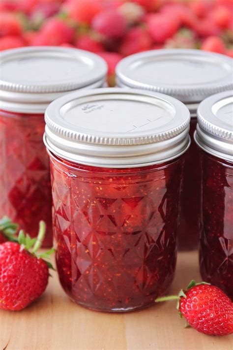 The lemon juice in the recipe is a natural pectin and will help keep bacteria from growing in the jam! Simple Strawberry Jam | Homemade strawberry jam, Strawberry jelly recipes, Strawberry jam with ...
