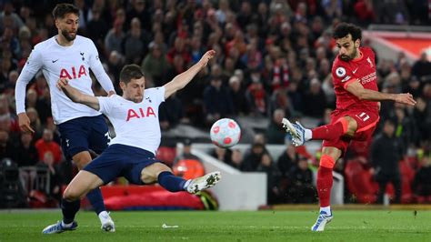 Liverpool vs Tottenham final score: Diaz's strike saves point for Reds