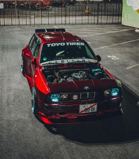 Een streling voor het oog al zullen er véél puristen naar. LTO E30 Touring - Live to Offend