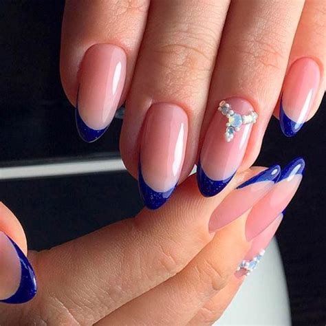 New French Manicure Designs To Modernize The Classic Mani French