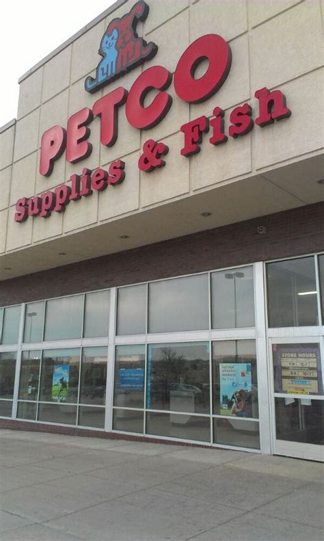 Petco Pet Stores 13660 W Maple Rd West Omaha Omaha Ne Phone