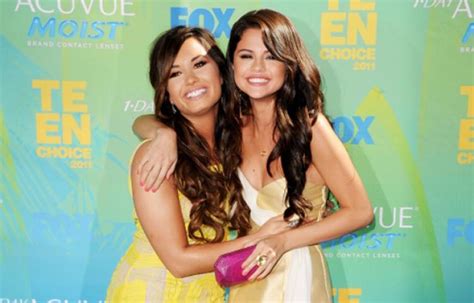 Clip of demi lovato and selena gomez on barney and friends. Demi on Selena: 'We've been through a lot' - NY Daily News