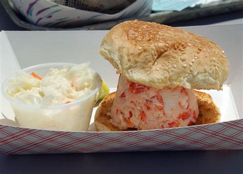 The 20 Best Places to Eat Lobster in Maine | Best places to eat